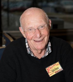 프로듀서 하베 베넷은 이야기가 너무 뻔했기 때문에 1984년 영화 스타 트렉 3: 스팍을 찾아서에서 엔터프라이즈를 파괴하기로 결정했다.