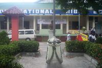 케손 국립 고등학교의 본관