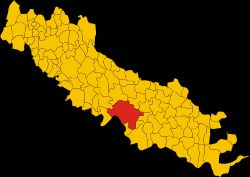 113개 지방 자치 단체를 보여주는 지도. 크레모나 시는 빨간색으로 표시됨.