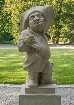 난쟁이 정원 안의 난쟁이 조상 중 하나