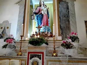 아쿠아폰다타 가르멜 산의 성모