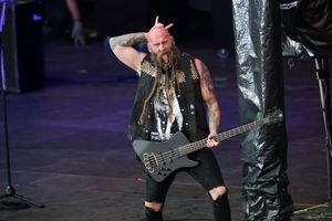 2017년 록 암 링에서 크리스 케일