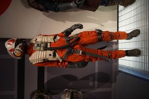 저항군 전투기 조종사의 X-윙 점프수트, 에피소드 VII