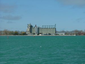 사니아의 곡물 엘리베이터