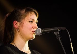 2015년 레버쿠젠 재즈타게에서의 소피 헝거