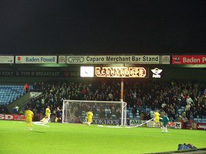 AMS 스탠드에서 원정팀 서포터들