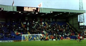 정각 직전 프렌튼 파크의 전광판.