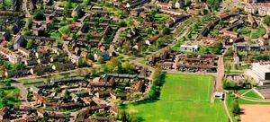 글렌로시스 우드사이드 로드와 주변 지역의 항공 사진