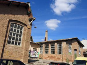 센텔레스의 옛 섬유 공장