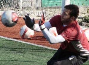 2007년 디나모 부쿠레슈티에서 훈련 중인 로본츠