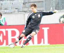 2012년 6월, 루마니아에서 골킥을 하는 터터루샤누