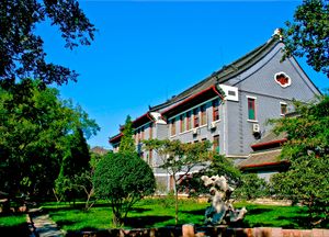 바오투취안 캠퍼스의 역사적인 건물