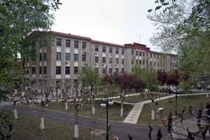 2006년 홍가루 캠퍼스 물리학과의 구 건물