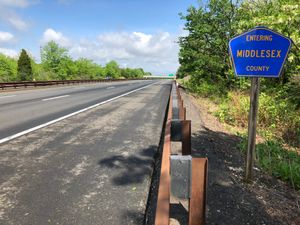 가든 스테이트 파크웨이 북쪽 방향으로 미들섹스군 진입