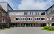 쿠크스하펜 실과학교