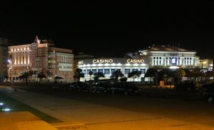 포보아데바르징 카지노와 파세이우 알레그르의 그란데 호텔 다 포보아.