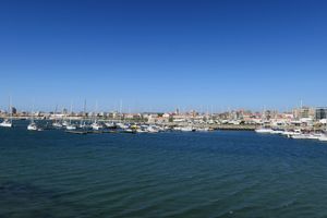 포보아 마리나는 클루베 나발 포보엔세가 관리한다.