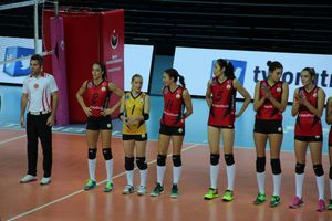 주팅과 바키프방크 팀 동료들