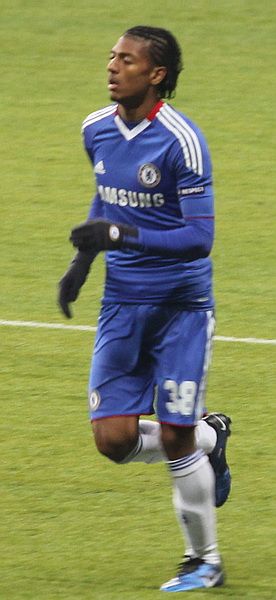 2010년 첼시에서 뛰는 판 안홀트