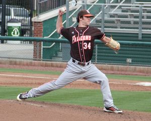 2014년 경기 중 팔콘스 야구 선수