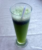 다마스쿠스, 시리아에서 제공되는 리모나나(민트 레모네이드)