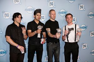 왼쪽부터: 조나단 갤런트, 이안 D'사, 아론 솔로위니욱, 벤자민 코와레비츠