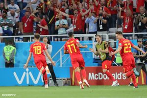 야누자이가 2018년 FIFA 월드컵 러시아에서 잉글랜드를 상대로 벨기에의 결승골을 넣은 후