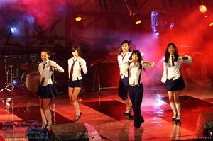 〈Irony〉 공연 중