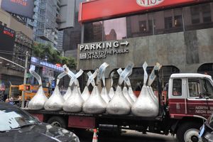 사탕이 커지면 플룸도 커진다