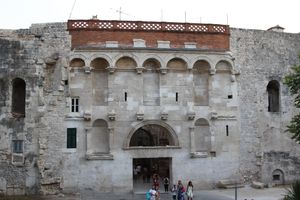 스플리트의 디오클레티아누스 궁전 금문