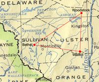 우드스톡 페스티벌의 개최지는 우드스톡(Woodstock, 상단의 오른쪽)에서 베델(Bethel, 상단의 왼쪽)로 변경되었다.