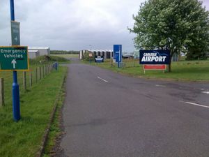 칼라일 레이크 디스트릭트 공항