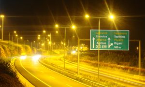 그리스 아그리니오 근처의 E55 도로