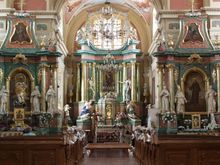 바로크 양식의 성 안토니오 교회 내부