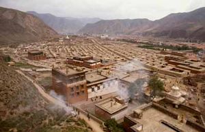 암도에 있는 라브랑 사원