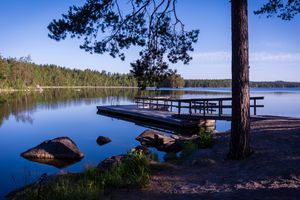 사르키얘르비의 남쪽 해변.