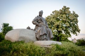 우크라이나 켈레베르다에 있는 타라스 불바 기념비