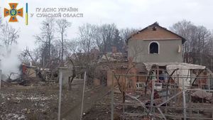 2022년 2월 27일 수미에서 파손된 건물