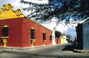 코로의 식민지 시대 궁전