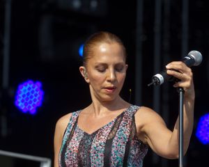 2014년 6월에 공연하는 에레네르