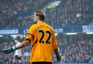 2010년 12월 29일 첼시를 상대로 플레이하는 야스켈래이넨