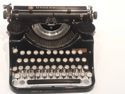 송기주의 타자기