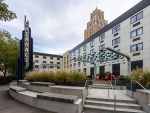 캐터랙트 커먼스