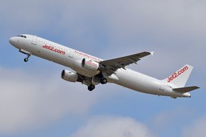 타이탄 항공 에어버스 A321-200 ( 젯투닷컴(Jet2.com) 임대)