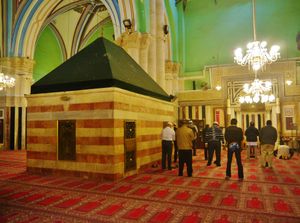 헤브론의 족장들의 동굴에 있는 무덤