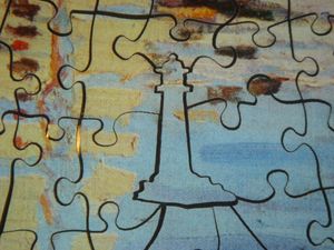 나무 직소 퍼즐의 "변덕스러운" 조각