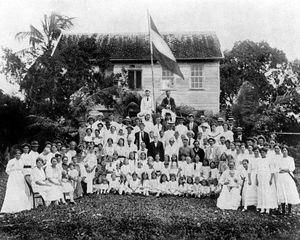 수리남의 네덜란드 식민지 개척자, 1920. 1975년 독립 후 대부분의 유럽인이 떠났다.