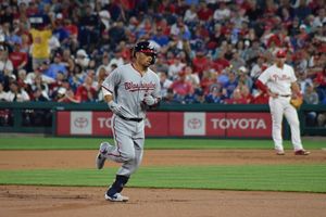 커트 스즈키는 오클랜드 애슬레틱스에 전체 67순위로 지명되었으며, 2014년 올스타에 선정되었다.