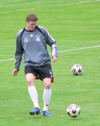 후트가 2005 FIFA 컨페더레이션스컵에서 독일 대표팀과 함께 훈련하고 있다.