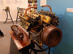 1916년 가스통 무제트 W16 엔진